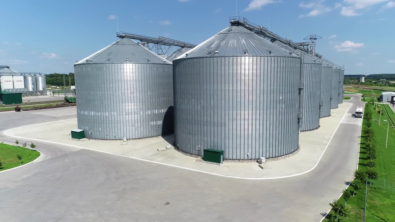 飼料生產(chǎn)的關鍵素材與技術優(yōu)化